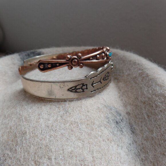 Set of 2 CUFF Bracelets Copper w/ Faux Turquoise & Silver Color Faux Turquoise - Picture 4 of 5